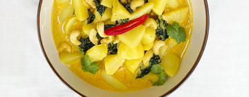 Pineapple and Potato Thai Yellow Curry