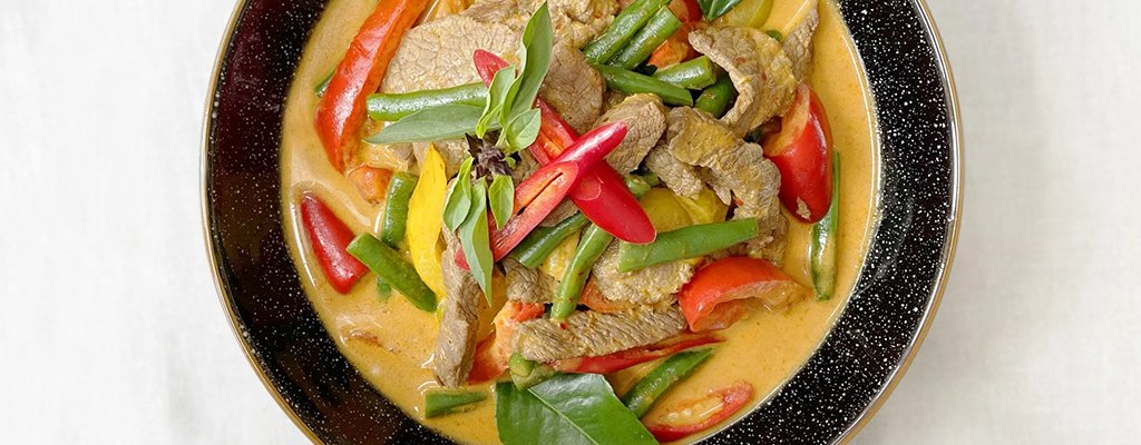 Beef Thai Red Curry - Mae Jum Store