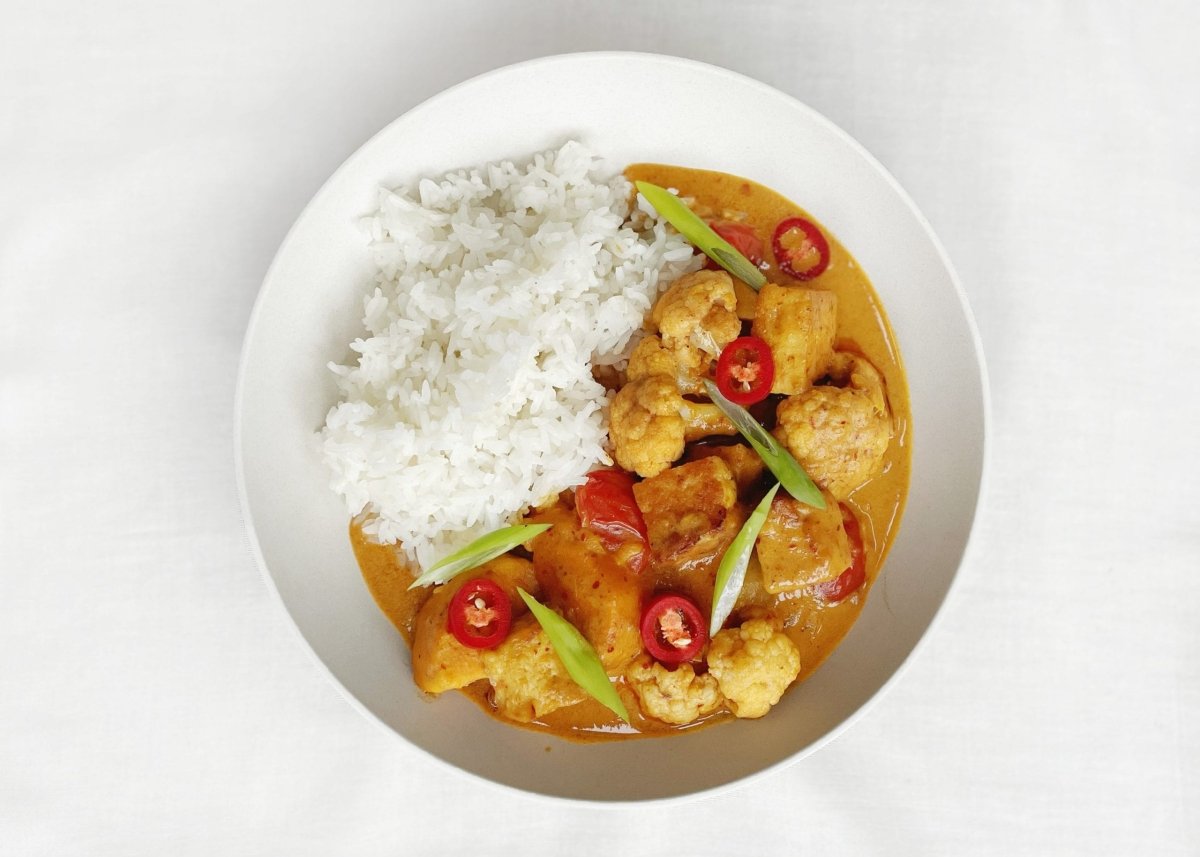 Vegan Thai Massaman Curry - Mae Jum Store